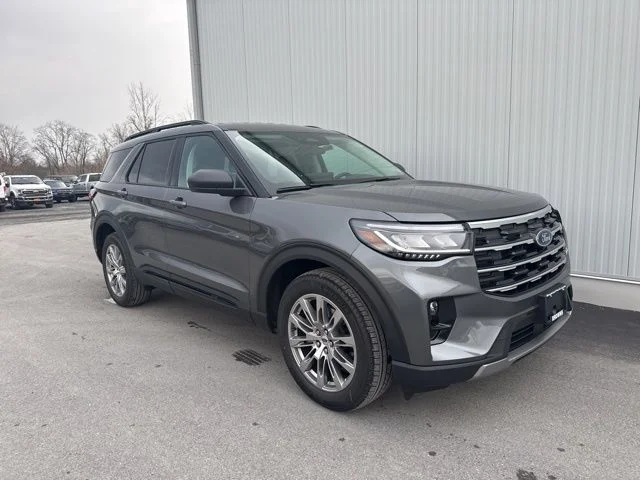 2026 Ford Explorer Active 4WD's photo