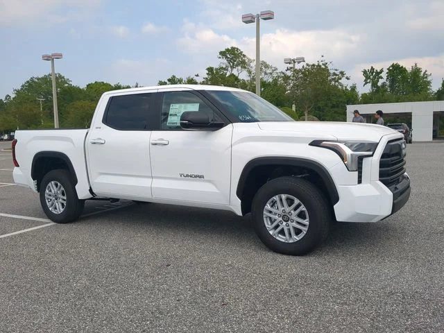 New 2026 Ice Cap Toyota SR5 image 2