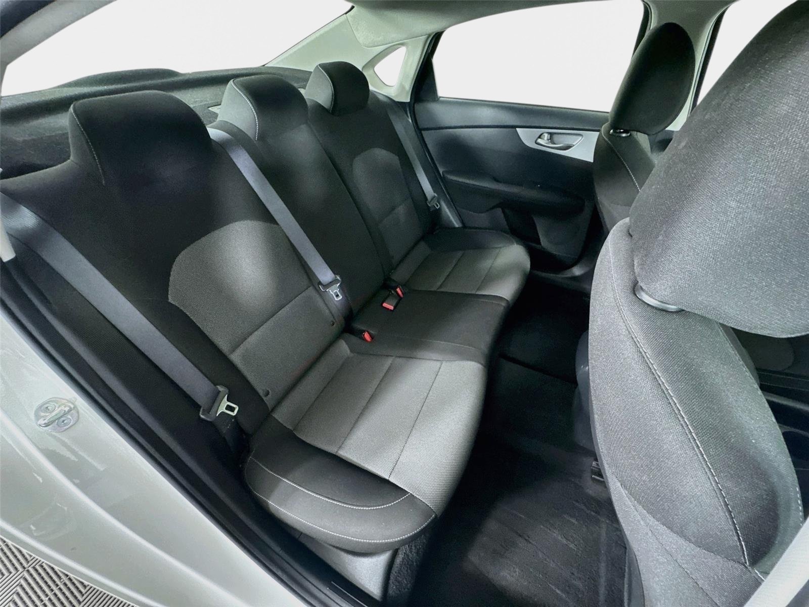 Used 2023 Snow White Pearl Kia LXS image 24