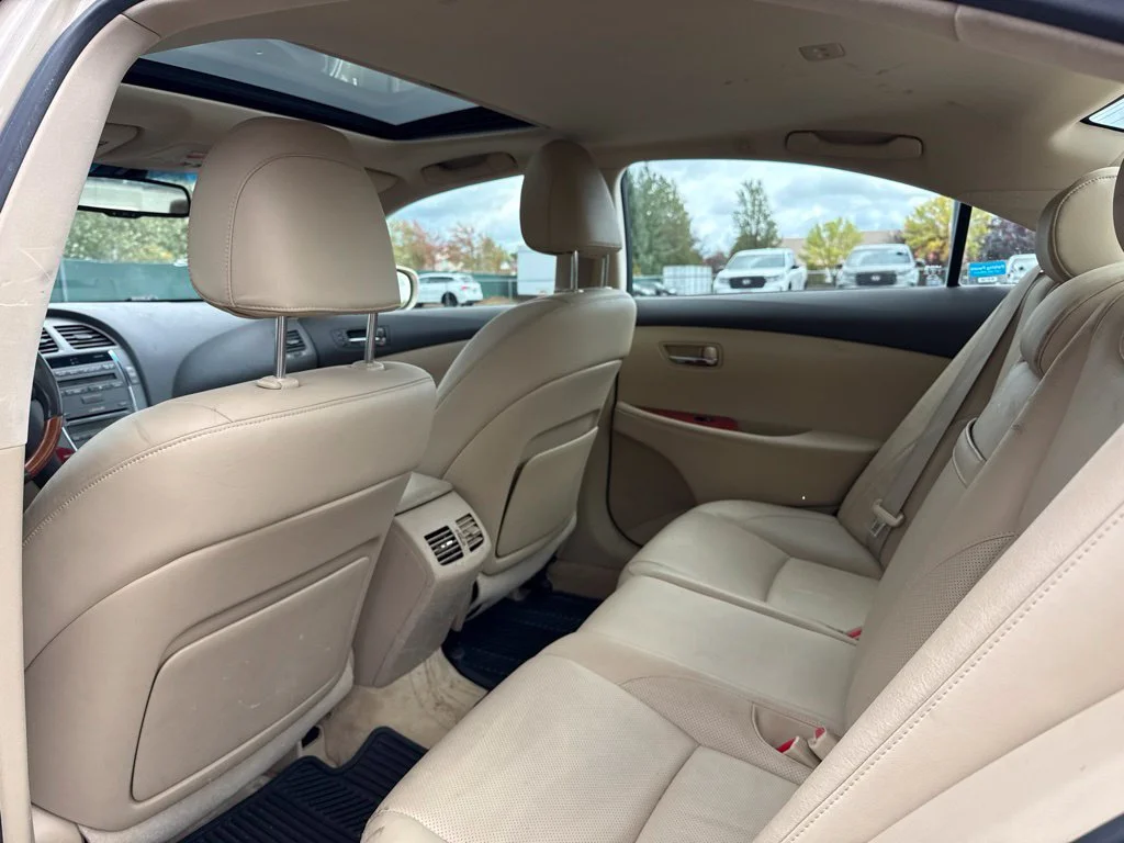 Used 2007 Golden Almond Metallic Lexus 350 image 18