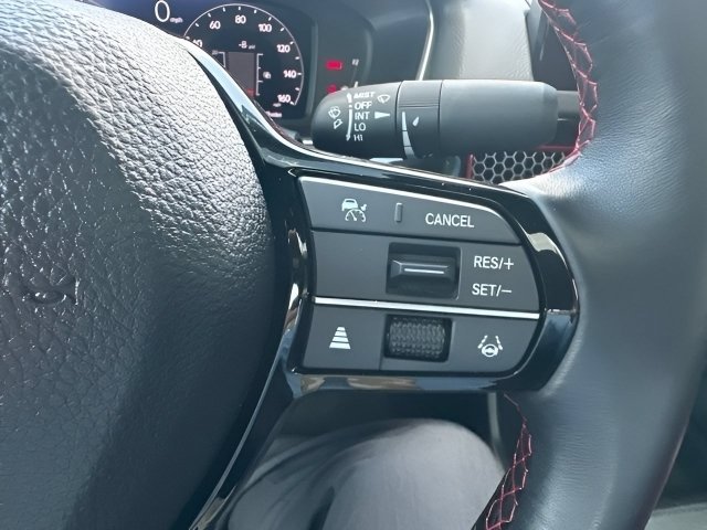 Used 2025 Urban Gray Pearl Honda  image 17
