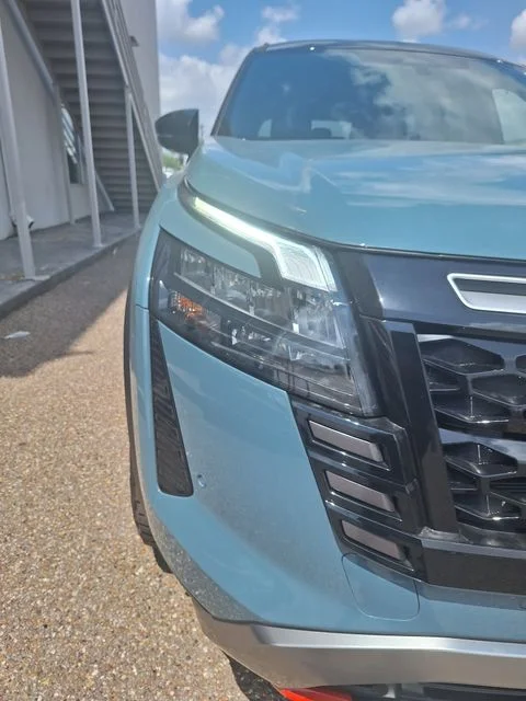 New 2026 Baltic Teal Pearl / Super Black Two-tone Nissan Rock Creek® image 30