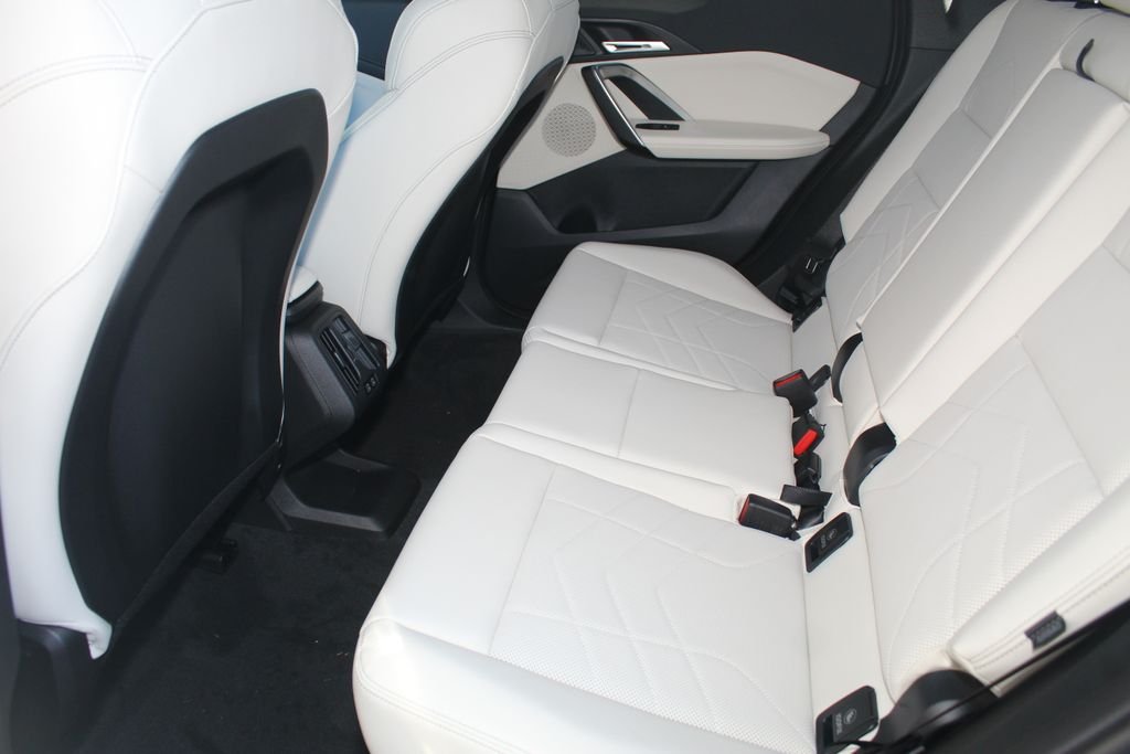 2026 BMW X1 28i - Photo 21