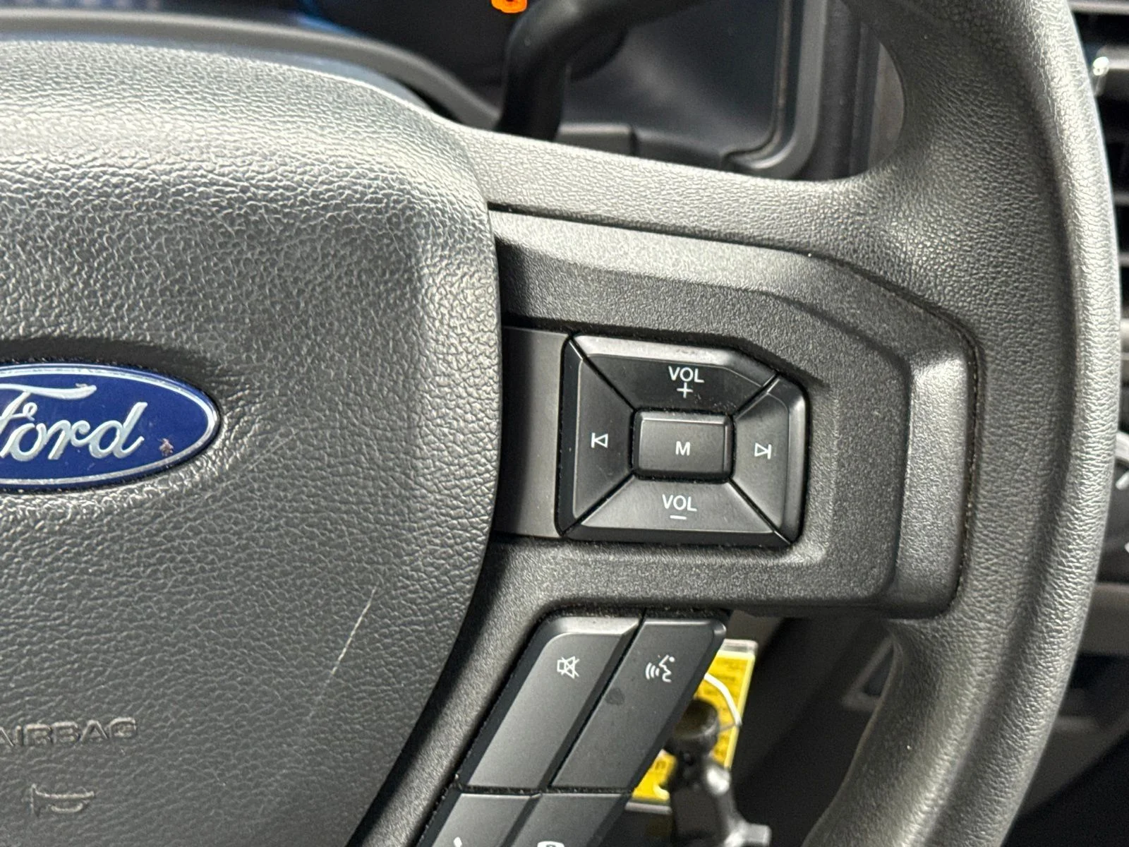 Used 2022 White Ford XL image 16