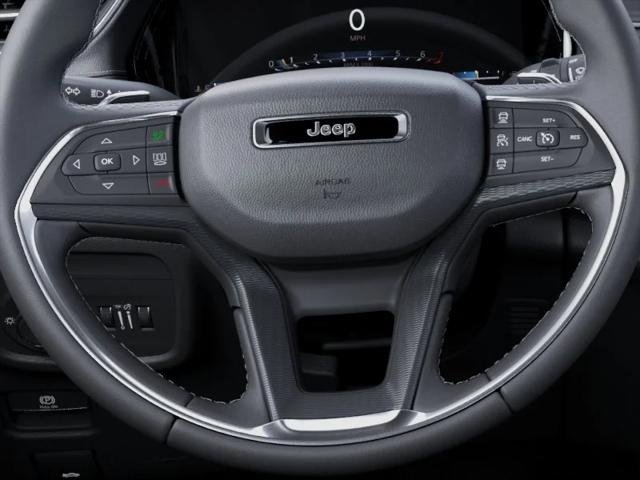 New 2026 Diamond Black Crystal Pearl-Coat Exterior Paint Jeep Laredo X image 45