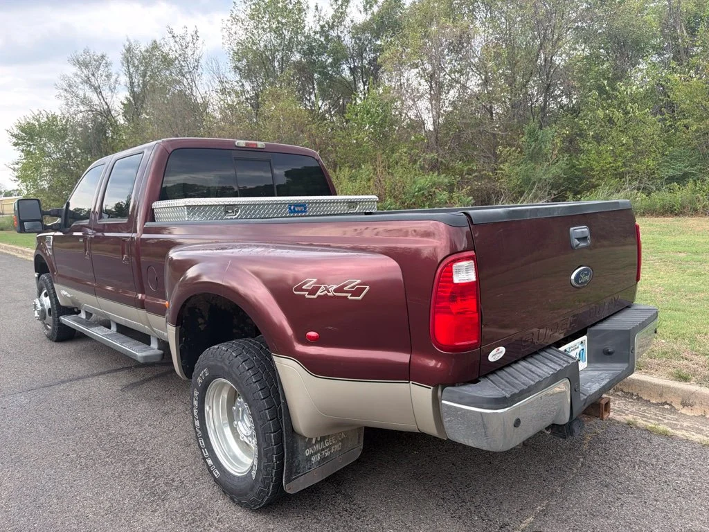 Used 2010  Ford Lariat image 6