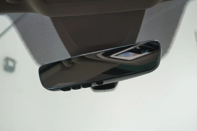 2025 Volkswagen Atlas SE w/Tech - Photo 26