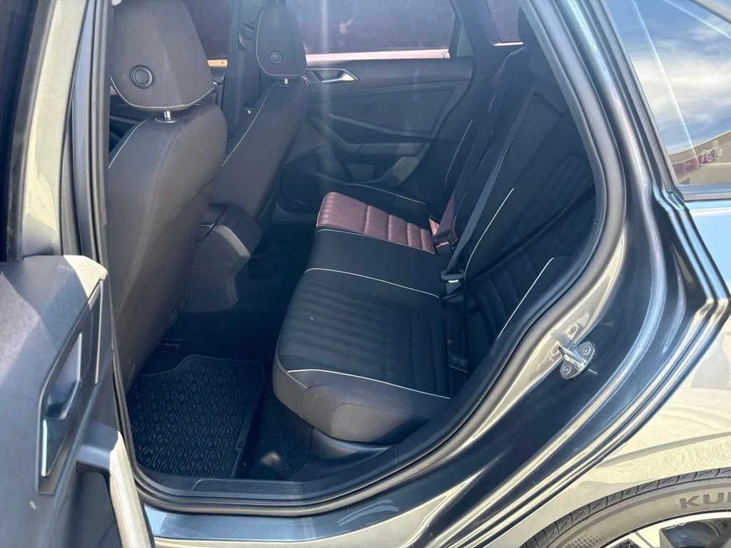 Used 2023 Gray Volkswagen 1.5T Sport image 19
