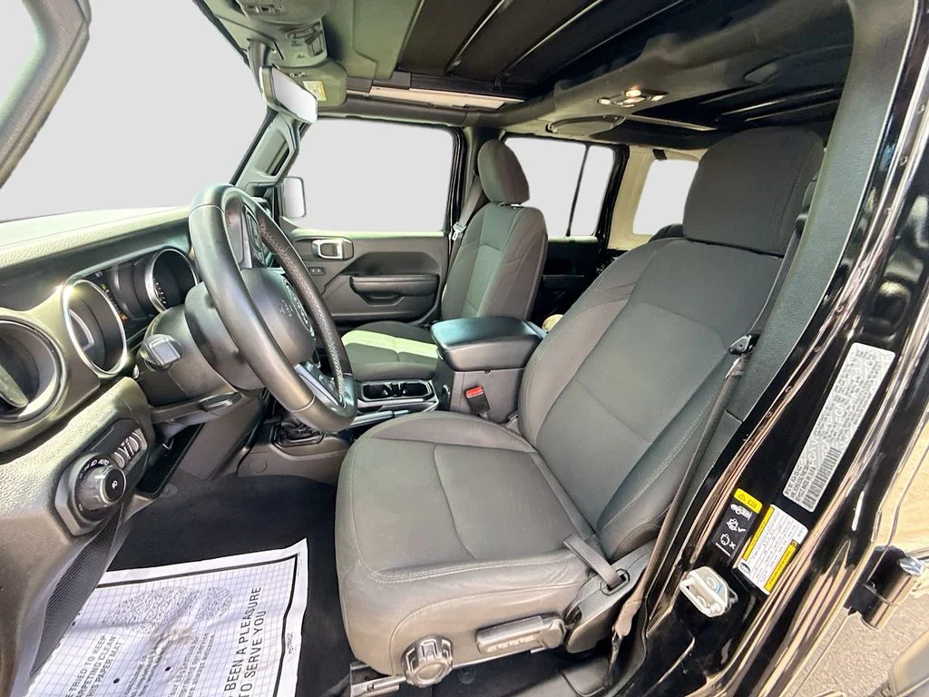 Used 2022 Black Jeep Unlimited Sport S image 23