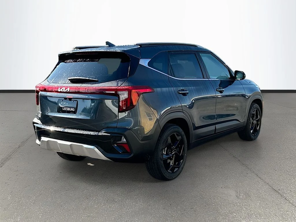 New 2026 Gravity Gray Kia EX image 7