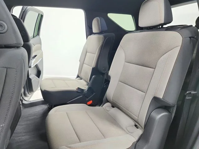 Used 2025 Gray Chevrolet LT image 37