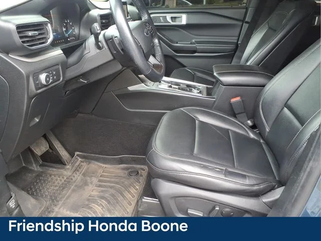 Used 2020 Blue Ford XLT image 20