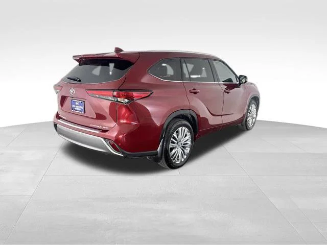 Used 2023 Red Toyota Platinum image 5