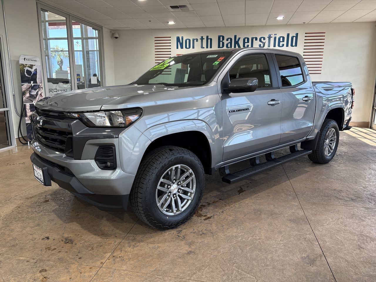 2024 Chevrolet Colorado 2WD LT Crew Cab Short Box's photo