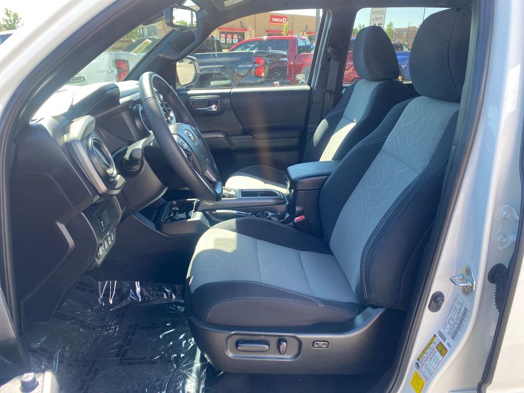 Used 2023 Ice Cap Toyota SR image 9