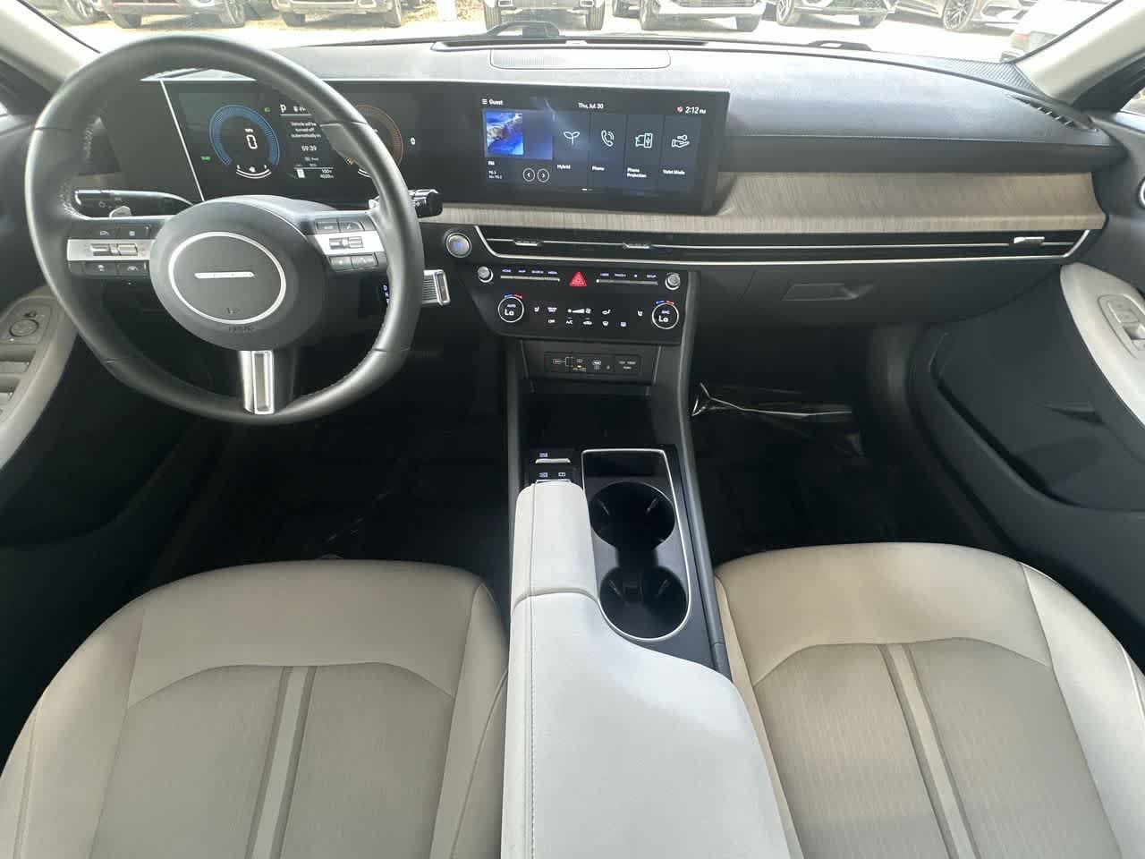 2025 Hyundai Sonata Hybrid SEL - Photo 24