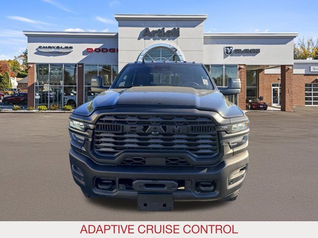 New 2027 Diamond Black Crystal Pearl-Coat Exterior Paint RAM Tradesman image 2
