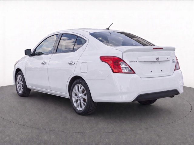Used 2018 White Nissan 1.6 SV image 4