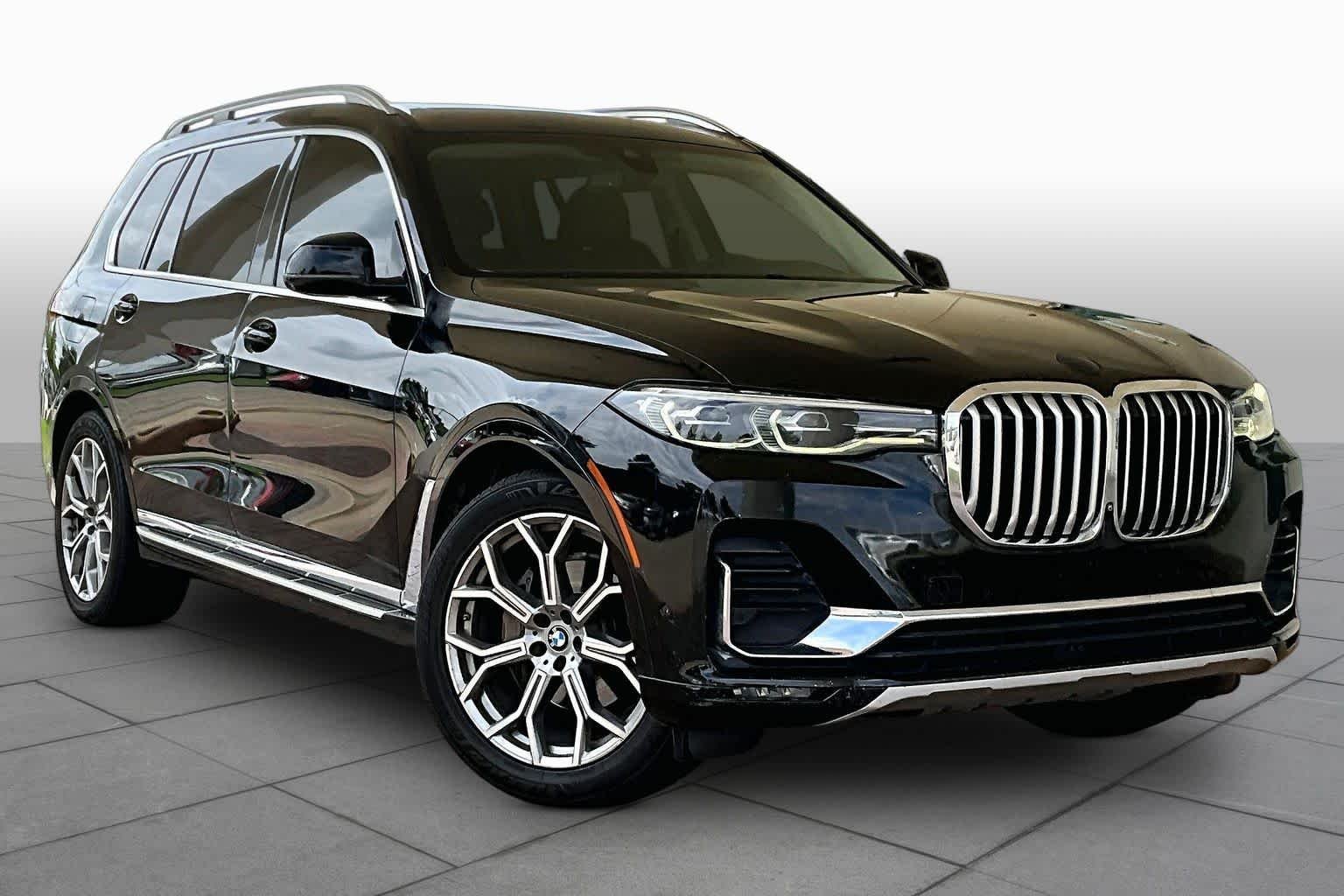 Used 2021 Jet Black BMW xDrive40i image 3