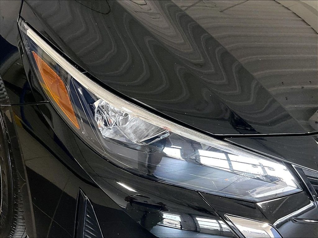 Used 2025 Black Nissan S image 32