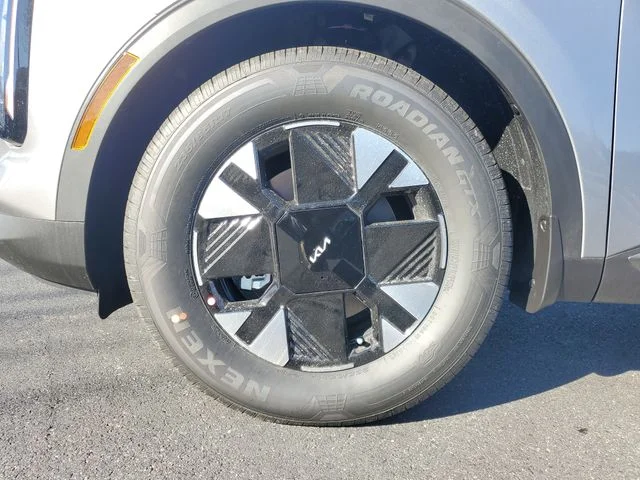 New 2026 Steel Gray Kia LX image 7