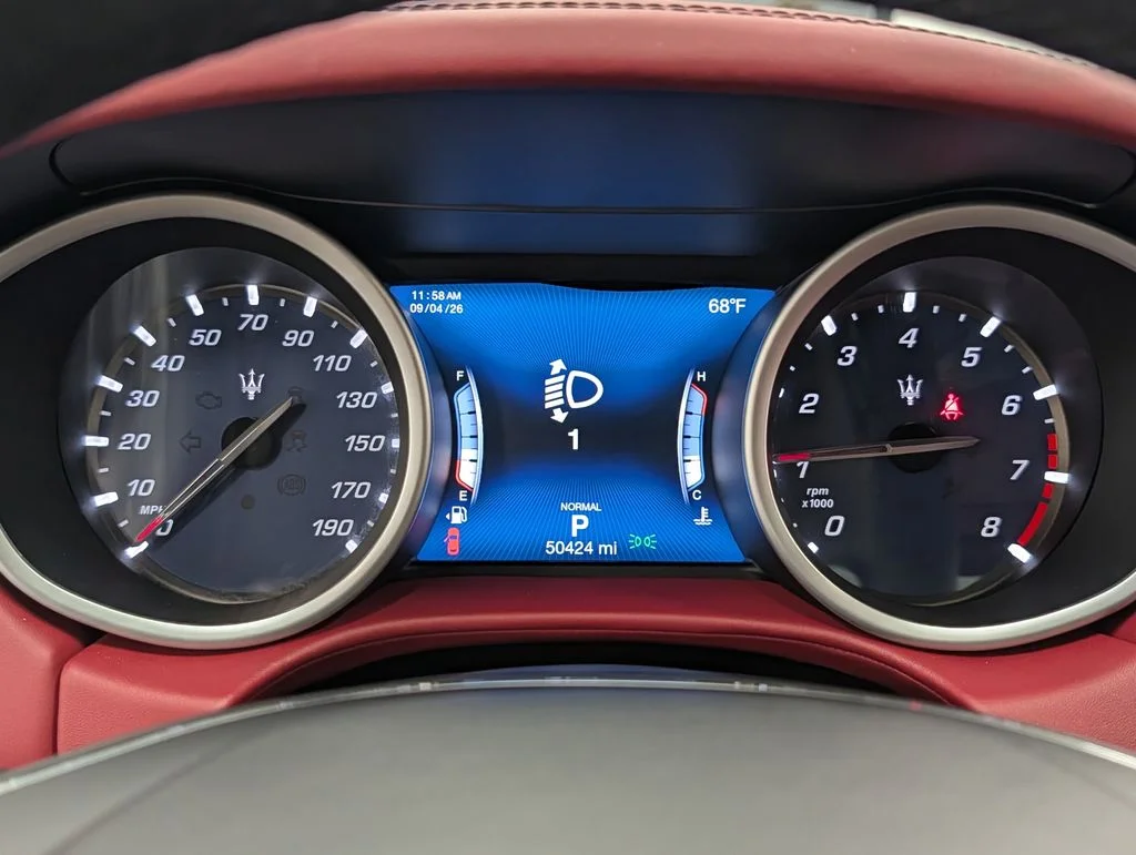 Used 2019  Maserati  image 16