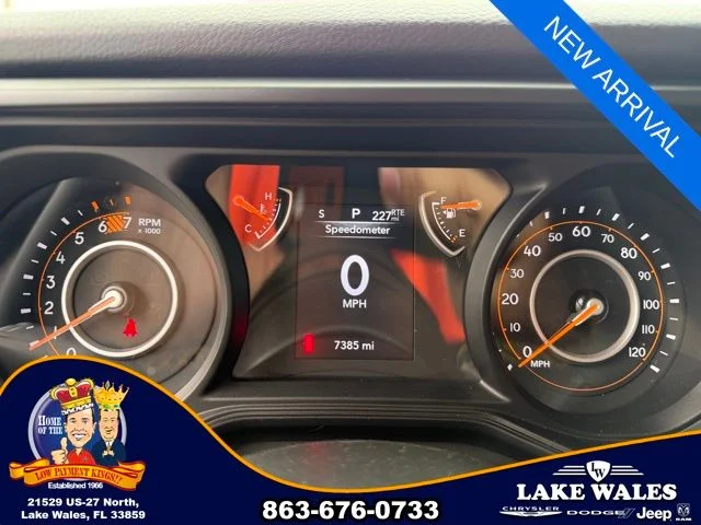 Used 2025 Blue Jeep Sport S image 10