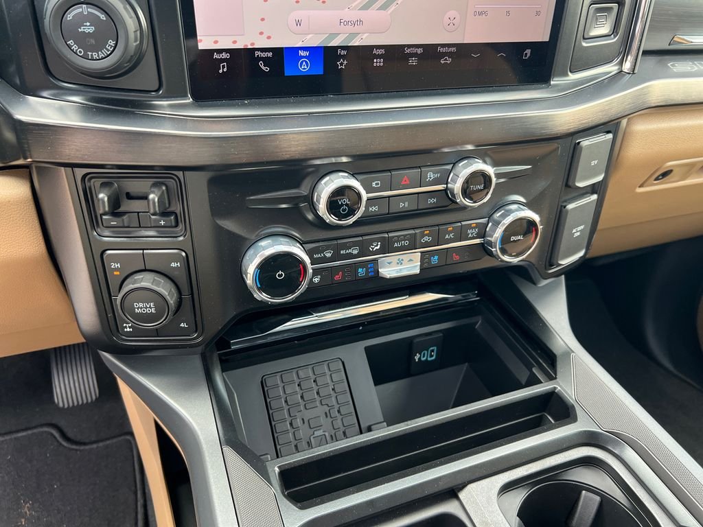 New 2026 White Ford Lariat image 33