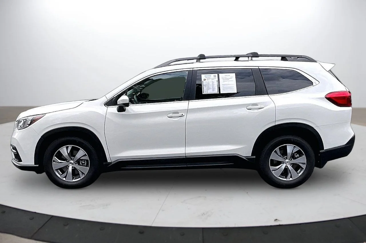 Certified Used 2020 White Subaru Premium image 5