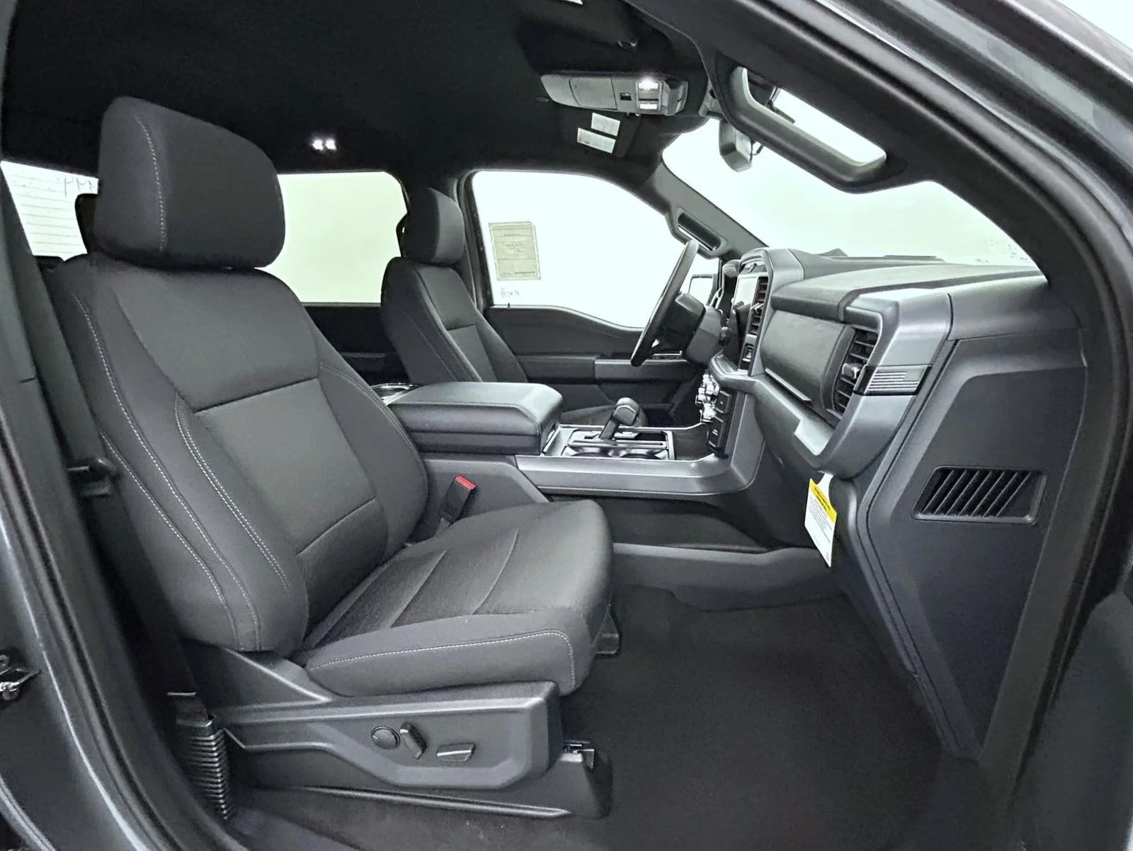 New 2026 Gray Ford XLT image 15