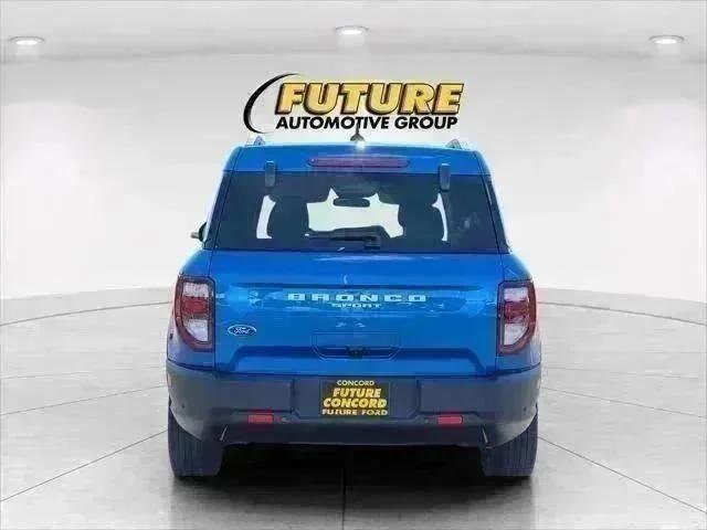 Used 2022 Blue Ford Big Bend image 5