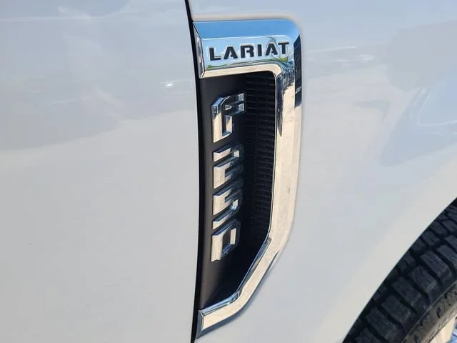 Used 2022 White Ford XL image 8