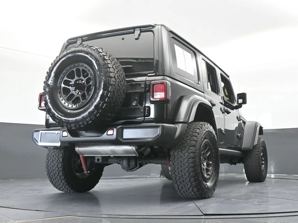 Used 2022 Black Clearcoat Jeep Unlimited Sport image 60