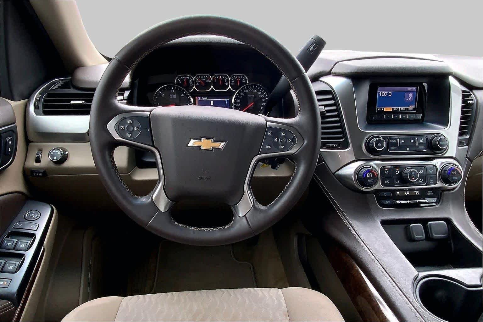 Used 2015 Summit White Chevrolet LS image 5
