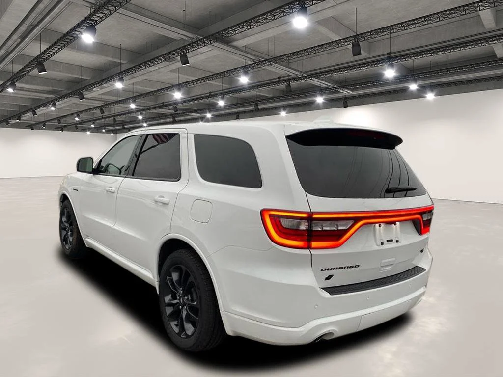 Used 2022 White Knuckle Clearcoat Dodge R/T image 5