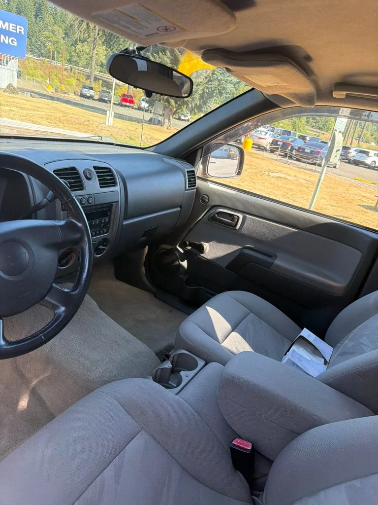 Used 2004 Sunburst Orange Metallic Chevrolet LS image 2