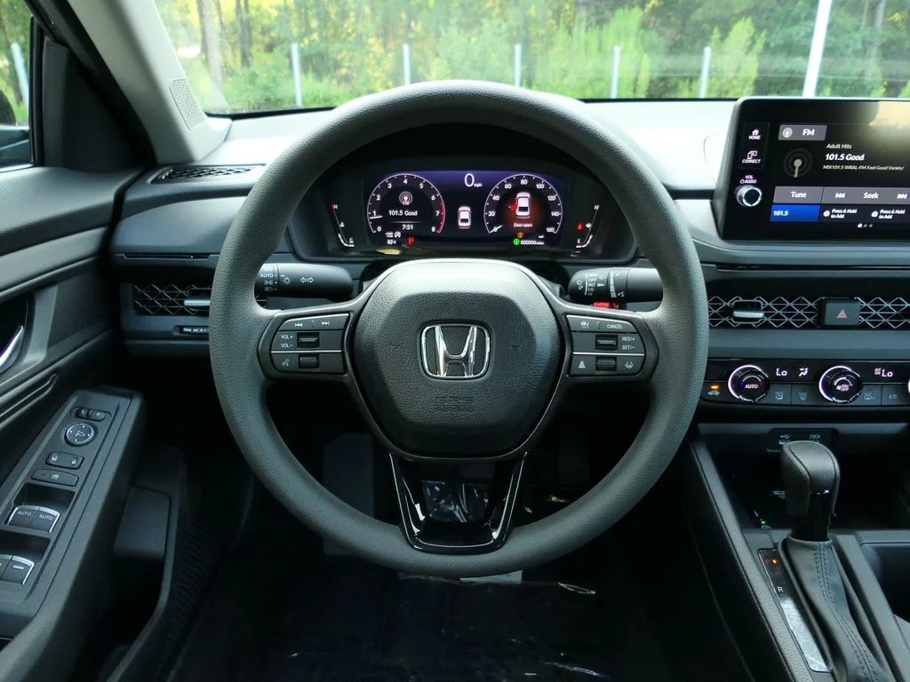 New 2026 Meteorite Gray Metallic Honda SE image 21