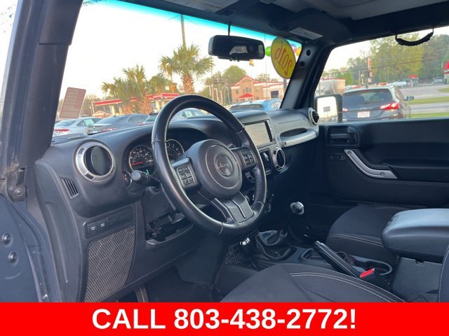 Used 2016 Black Jeep Unlimited Rubicon image 6