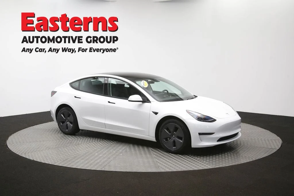 Used 2023 White Tesla Base image 44