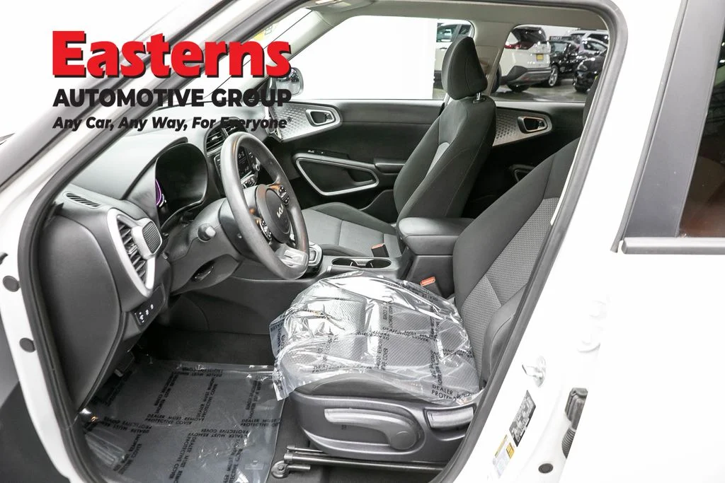 Used 2023 White Kia LX image 14