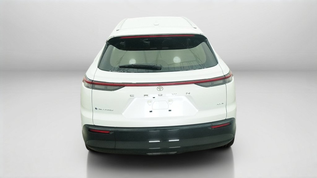 New 2026 Oxygen White Toyota XLE image 12
