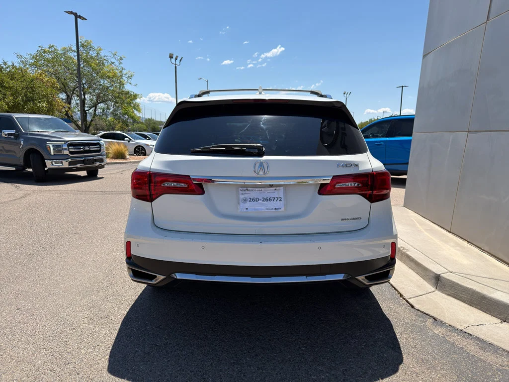 Used 2017 White Diamond Pearl Acura SH-AWD with Advance Package image 7