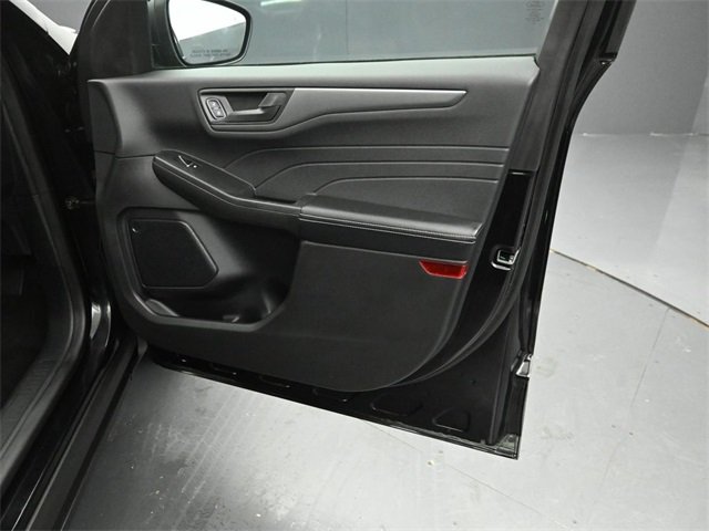 2023 FORD ESCAPE - Image 31