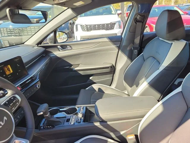 New 2026 Wolf Gray Kia GT-Line FWD image 8