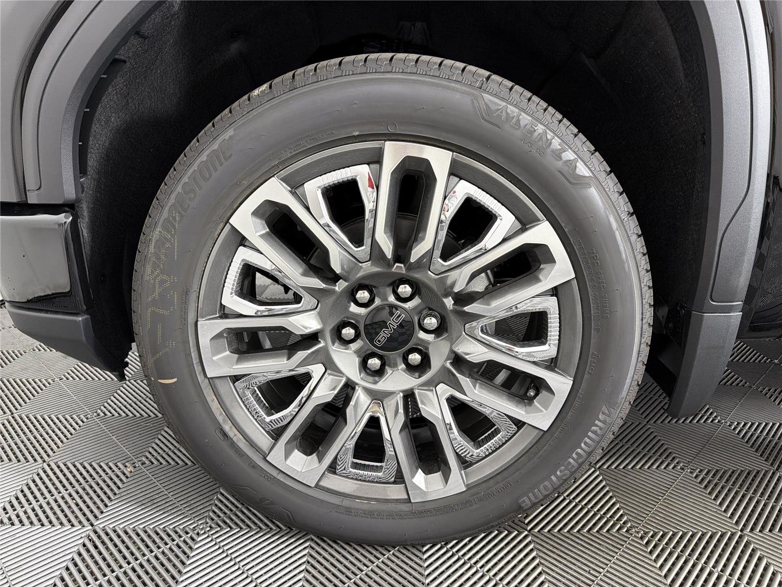 New 2026 Onyx Black GMC Denali Ultimate image 9