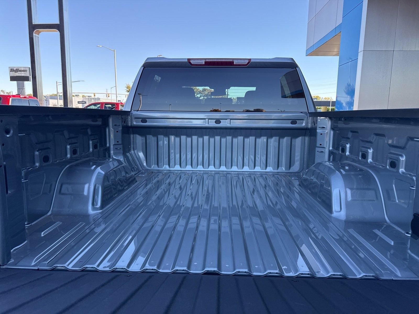 New 2026 Sterling Gray Metallic Chevrolet LT (2FL) with Convenience Package - Trailering Package - 20in Grazen Wheels image 11
