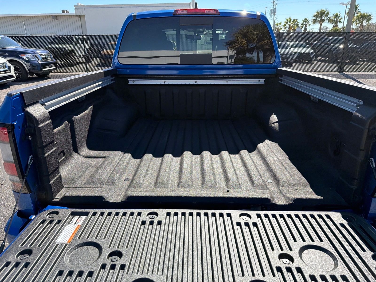 New 2026 Nissan Frontier PRO-4X 4D Crew Cab