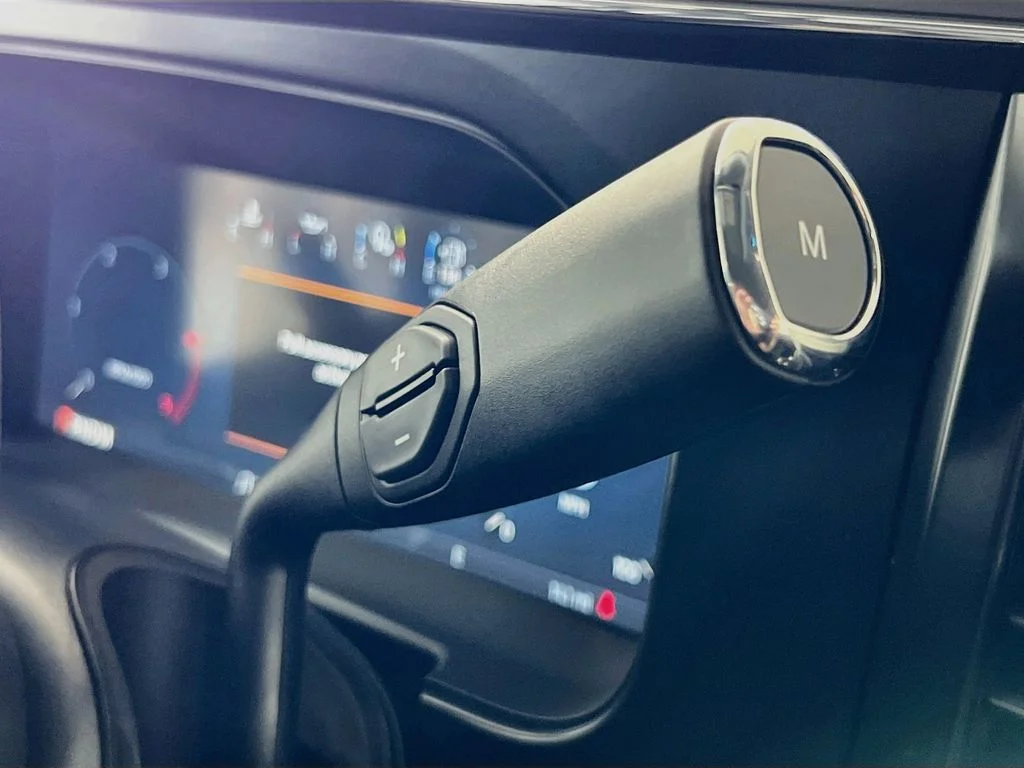 New 2026 Oxford White Ford Lariat image 10