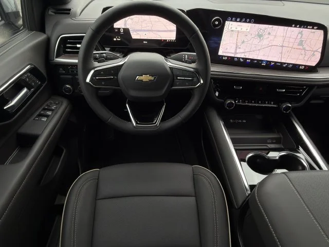 2026 Chevrolet Suburban Premier - Photo 11