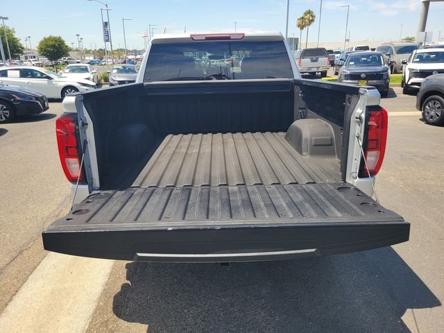 Used 2019 Silver GMC SLE image 11